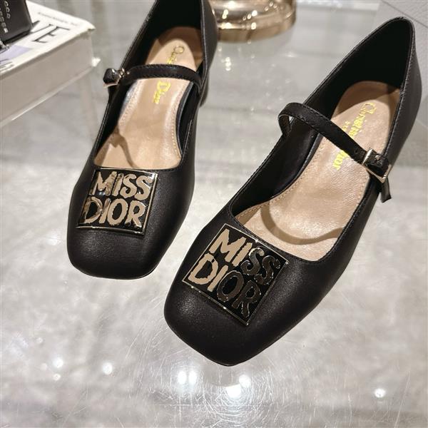 20251127171540469 270